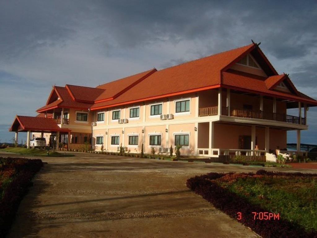 Phu-Thevada Hotel Paksong Экстерьер фото